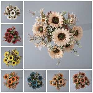 Ramo de Girasoles Artificiales con Diseño de Viento y Sol Otoñales para Decoración del Hogar o Bodas, 10 Pulgadas, Jarrón Blanco Incluido - Product Image 3