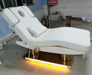Luxuriöse Elektrische Kosmetikliege für Gesichtsbehandlungen mit LED, goldenem Edelstahlfuß, extra breit, gebraucht, Massageliege zum Verkauf - Product Image 3