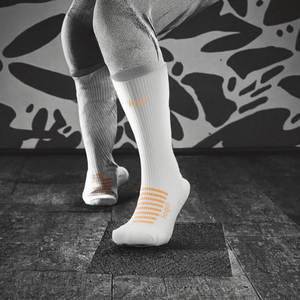 Calcetines Deportivos Gruesos Personalizados al por Mayor de Fábrica, Calcetines de Compresión para Gimnasio, Correr, Ciclismo Profesional, para Hombre y Niños - Product Image 2