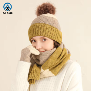 2025 nuovo Set di accessori invernali di moda personalizzati per bambini e donne berretto <span class=keywords><strong>sciarpa</strong></span> <span class=keywords><strong>guanti</strong></span> in tessuto a maglia acrilica - Product Image 1