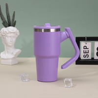 Gobelet isotherme en acier inoxydable de 20 oz avec poignée, pour le camping et les voyages, avec couvercle, pour utilisation personnalisée