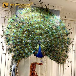 Figurine en résine et fibre de verre, paon taille din-life, modèle d'animal peint, 9 pouces - Product Image 1