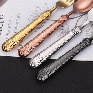 Juego de Cubiertos de Acero Inoxidable Dorado, Cubiertos Personalizados al por Mayor para Restaurantes, Hoteles y Bodas, Cucharas y Tenedores Plateados - Product Image 5
