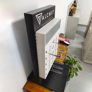 Mingtang Eye Glass Shop Comptoir Lunettes de soleil en métal avec crochets en acrylique - Product Image 5