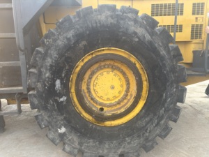 Chargeur frontal d'occasion Komatsu WA600 Chargeur sur pneus Chargeurs d'occasion Komatsu WA380 WA470 WA600 - Product Image 5