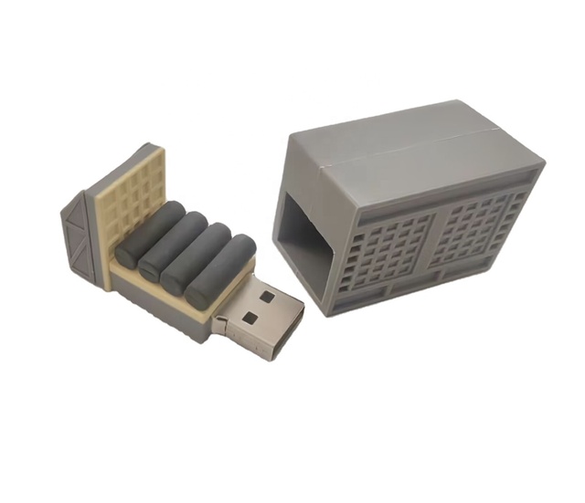 Bespoke Custom 3D Pvc Container Truck Shape Usb Flash Drive Container Pen Drive  With Customized logo Design