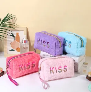 Bolsa de lana portátil con cremallera de viaje duradera de Color caramelo de nueva moda, neceser bordado, bolsas de maquillaje, bolsas de cosméticos de felpa suave