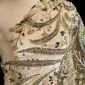 تصميم جديد لأقمشة الدانتيل الثقيل المطرزة للعرائس، أقمشة الأورجانزا البوليستر، دانتيل مطرز بالخرز الذهبي، قماش دانتيل للزفاف متعدد الألوان - Product Image 3