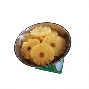 Estándar internacional Vietnam OEM Exportación Venta caliente Rebanadas de piña enlatada en jarabe ligero 20oz - Product Image 1