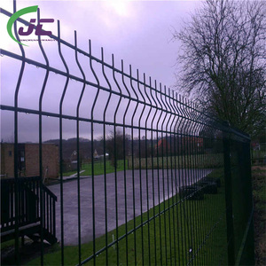 Wholesale Customized PVC Coated 3D Curved <strong>Wire</strong> <strong>Mesh</strong> Security Fence/Galvanized Welded <strong>Mesh</strong> Yard Fence Panels For Garden - Product Image 3