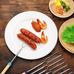 Tenedores para Asar Malvaviscos de Acero Inoxidable Cromado con Mango Largo - Accesorios para Barbacoa de Carbón al Aire Libre y Hoguera de Camping Resistentes al Calor - Product Image 1