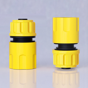 Guoma Ruixiang 4 Point Quick Connect Yellow Plastic Water Hose Connector For High <b>Pressure</b> <b>Sprayer</b> Car Wash - Product Image 2