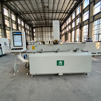 Machine de perçage et de fraisage CNC compacte OUWO 1800 mm pour le fraisage de trous et de rainures sur les profilés en aluminium et en PVC et la gravure de surface