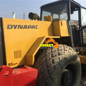 Compacteur vibrant à tambour unique Dynapac CA301D d'occasion, poids opérationnel de 14 000 kg, capacité de 265 L, à vendre - Product Image 1