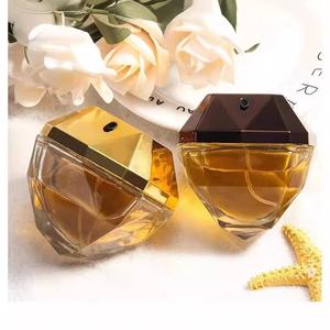 Perfume para Mujer LAdy Golden Million, Fragancia Floral Frutal en Spray Eau de Toilette, 80ml, Edición Limitada - Product Image 3