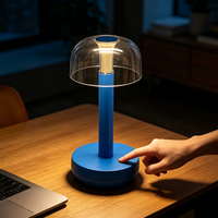 Lampe de table LED mini champignon colorée en gros, magnétique, décorative, pour chambre, hôtel, intérieur de maison