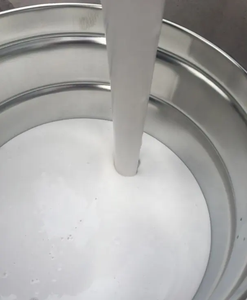 Revêtement imperméable en polyurée résistant aux UV de haute qualité réparation de fuite de toit en béton de mur Durable revêtement d'étanchéité en polyurée - Product Image 1