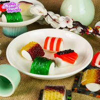 Vente en gros Bonbons tendres à mâcher et bonbons Halal Sushi Gummy Candy Confiserie aromatisée aux fruits dans une boîte-cadeau