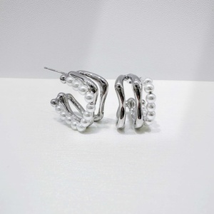 custom 925 plata sterling silver Cute Bowknot Stud earring summer 2026 unique ladies gold plated korean elegant pearl earrings - Product Image 4