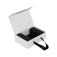 Boîte cadeau magnétique personnalisée de luxe avec papier artistique gaufré, matériaux recyclés, ruban pour l'emballage des faux cils et des crèmes pour le visage
