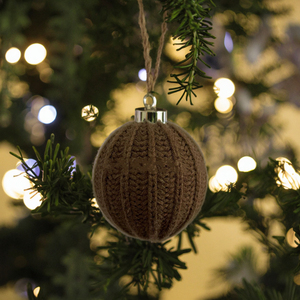 Elegante Colgante de Bola de <span class=keywords><strong>Navidad</strong></span> Tejida <span class=keywords><strong>a</strong></span> Mano para Decoración de Habitación Adorno de Ganchillo para Árbol de <span class=keywords><strong>Navidad</strong></span> - Product Image 4