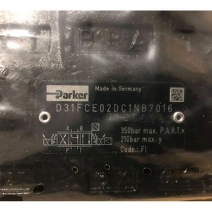 วาล์วควบคุมทิศทางแบบสัดส่วน Parker รุ่น D31FCE02DC1NB7016 แรงดันสูงสุด 350 บาร์ วาล์วไฮดรอลิก - Product Image 1