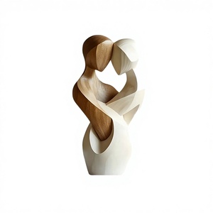 Statue de couple gravée en bois massif 2D, élégante et écologique - Décoration moderne pour salon, chambre ou bureau - Product Image 3