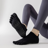 Chaussettes de yoga et de Pilates en coton personnalisées à cinq doigts, antidérapantes, pour la barre, usage quotidien, sans coutures, chaussettes de trampoline personnalisées, OEM ODM, en coton, à la cheville