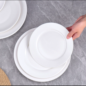 Assiettes plates peu profondes en porcelaine blanche pure, durables, écologiques, personnalisables, design moderne, pour hôtel, restaurant, mariage, logo personnalisé - Product Image 2