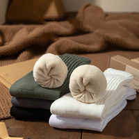 Vente en gros de chaussettes confortables pour hommes épaisses en coton biologique bambou chaussette unisexe personnalisée