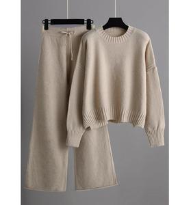 Nuovo Completo Casual a Maglia Autunno Inverno da Donna <span class=keywords><strong>con</strong></span> Maglione Morbido e Pantaloni a Gamba Larga - Product Image 1