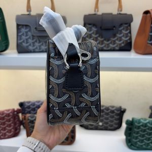 럭셔리 디자이너 가죽 캐주얼 크로스바디 백 여성용 미디엄 핸드백 카메라 백 남성용 새들 숄더백 - Product Image 6