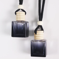 10ML bas prix voiture sortie d'air parfum suspendu pendentif carré verre parfum diffuseur personnalisé voiture parfum désodorisant bouteille