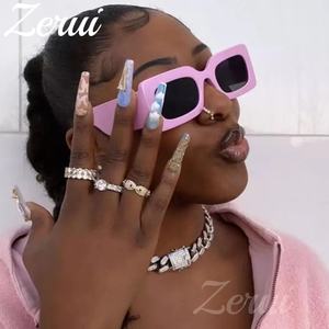 Populaire femmes <span class=keywords><strong>lunettes</strong></span> de soleil <span class=keywords><strong>tendance</strong></span> Rectangle couleur bonbon rose <span class=keywords><strong>lunettes</strong></span> <span class=keywords><strong>2022</strong></span> mode femmes <span class=keywords><strong>lunettes</strong></span> de soleil dames <span class=keywords><strong>lunettes</strong></span> - Product Image 3