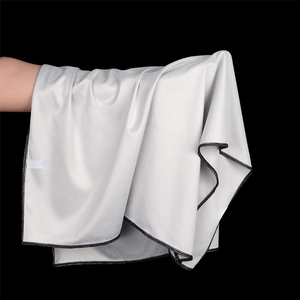 الأكثر مبيعًا قماش مخملي أبيض مزدوج الوجه مع مايكروفايبر تنظيف بالشاشة - Product Image 2