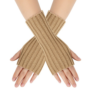 Vente directe des fabricants, gants en tricot chauds personnalisés pour l'automne et l'hiver, gants sans doigts en acrylique uni pour hommes et femmes - Product Image 1