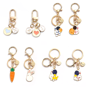 <span class=keywords><strong>Portachiavi</strong></span> in Silicone di gomma morbida personalizzata di alta qualità di nuova moda con il tuo <span class=keywords><strong>nome</strong></span> del Logo - Product Image 1