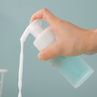 Tragbare 100ml 150ml Nachfüllbare Zylinder-Glasflasche mit Schaumspender in Mattfarbe für Gesichtsreiniger und Hautpflege-Verpackung