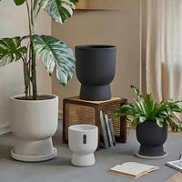 Pot de fleurs en résine haut de gamme, style minimaliste et luxueux, pour salon, noir, créatif, grand, en forme de sablier