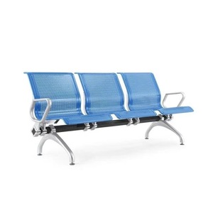 Sillas de espera Ssyou en fila de 3 asientos con pasamanos para uso público en aeropuertos, hospitales y estaciones de tren. - Product Image 2