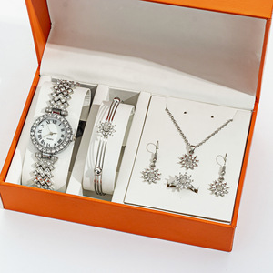 Classic Quartz <strong>Watch</strong> <strong>Set</strong> OEM Custom Logo <strong>Women's</strong> Ice Flower <strong>Watch</strong> Quartz Luxury <strong>Women's</strong> <strong>Watch</strong> Five Piece <strong>Set</strong> - Product Image 2