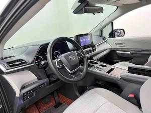 <span class=keywords><strong>Toyota</strong></span> <span class=keywords><strong>Sienna</strong></span> 2.5L Híbrida Comfort MPV Usada de <span class=keywords><strong>2023</strong></span> - Product Image 2
