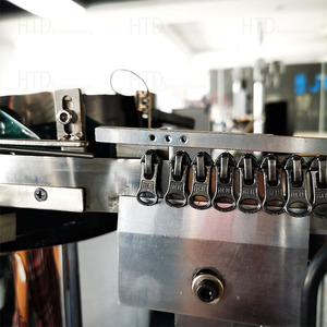 Deslizador <span class=keywords><strong>de</strong></span> cremallera automático <span class=keywords><strong>de</strong></span> nailon, máquina <span class=keywords><strong>de</strong></span> montaje para <span class=keywords><strong>ropa</strong></span>, fabricación <span class=keywords><strong>de</strong></span> cremallera - Product Image 3