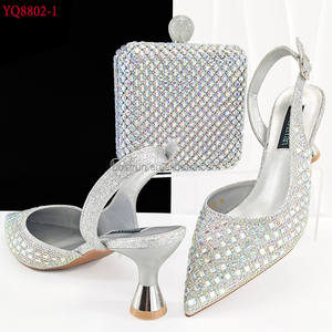 YQ8802, bonitos zapatos de zapatillas italianas de diseño rojo con conjunto de bolso, los últimos zapatos y bolsos de tacón alto africanos con diamantes de imitación para mujer para fiesta - Product Image 4