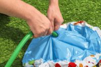 Bestway 52630 Comic Blast Sac de frappe gonflable pour enfants, sac de frappe épais, grand sac de frappe, chambre à eau intégrée, PVC 1,19 m
