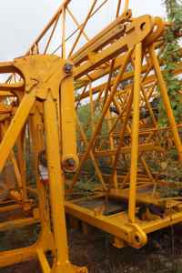 เครนตั้งพื้น Zoomlion W450-25U ขนาด 25 ตัน พร้อมเครื่องยนต์ กล่องเกียร์ และชิ้นส่วนหลักสำหรับสร้างสะพาน ยกสูงได้ 367 เมตร ผลิตในอเมริกา - Product Image 2