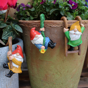 OEM ODM Nieuwe <span class=keywords><strong>Gnome</strong></span> Dwerg Bloempot Hangende Tuin Binnenplaats Balkon Beeldje <span class=keywords><strong>Ornament</strong></span> - Product Image 1
