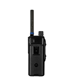 Radio portátil TETRA duradero de 350-470MHz con función de posicionamiento GPS Bluetooth para walkie-talkie Motorola MTP6550 de 2 vías - Product Image 4