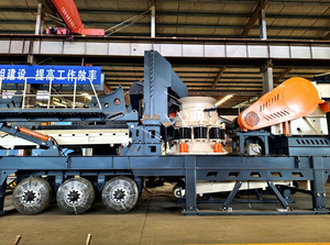 Hoogwaardige mobiele <span class=keywords><strong>crusher</strong></span> van 300t/u, wielgemonteerde kegelbreker voor beton, kalksteen, grind en aggregaten, mobiel brekerstation - Product Image 4