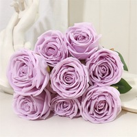 Rose artificielle en soie au design moderne, fleurs, décorations de Noël pour mariage, centres de table en plastique pour hôtel, disponible en gros